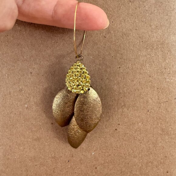 Fun Brass & Faux Rhinestone - Picture 6 of 6